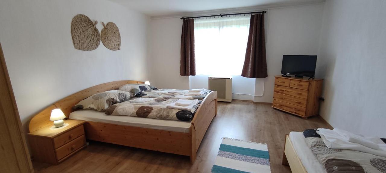 Andrea Vendeghaz Villa Egerszolat Bagian luar foto